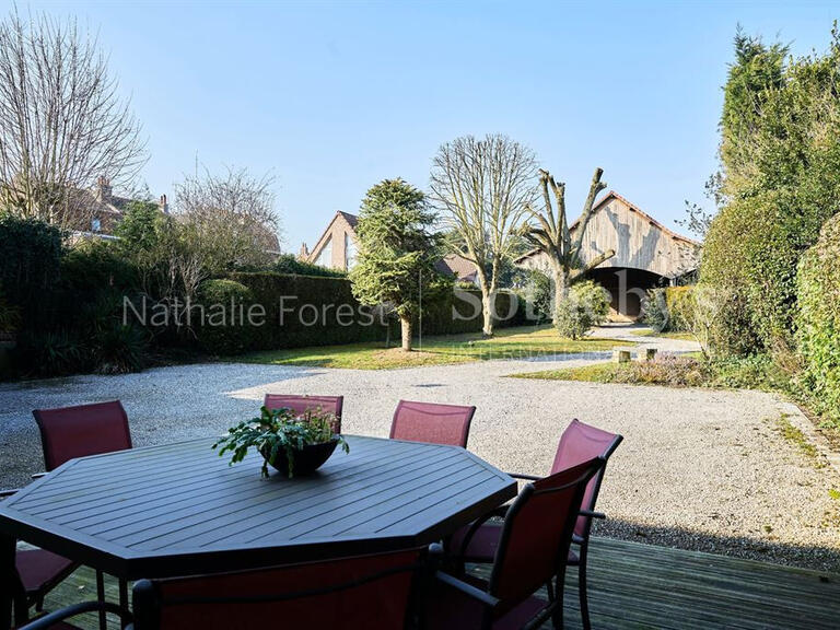 Maison Wattignies - 8 chambres - 448m²