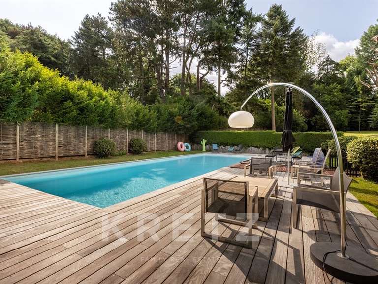 House Wervicq-Sud - 7 bedrooms - 429m²