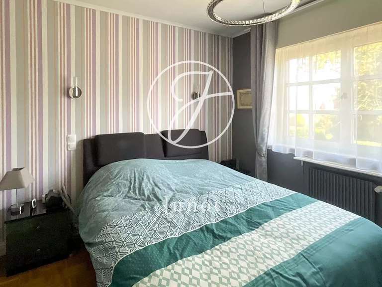 House Wervicq-Sud - 6 bedrooms - 654m²