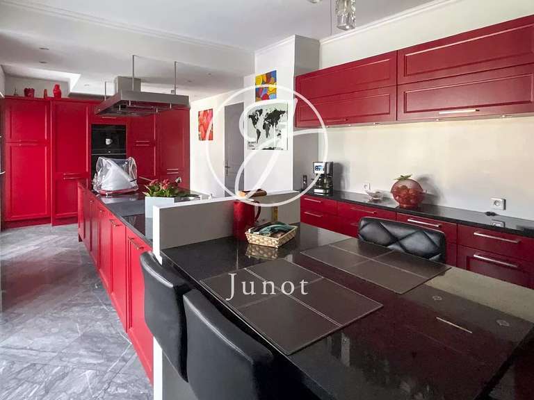 House Wervicq-Sud - 6 bedrooms - 654m²