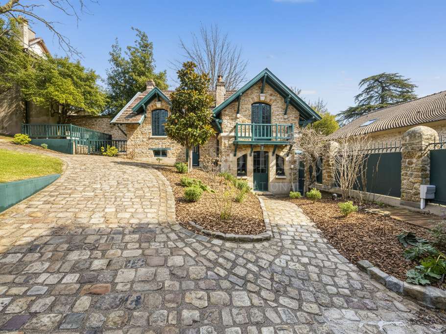 House Yerres