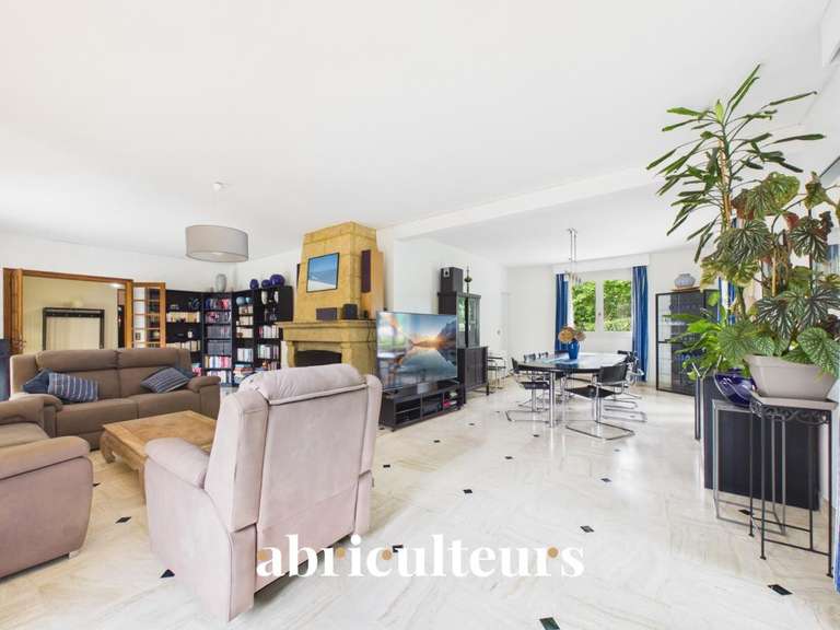 Maison Yerres - 4 chambres - 310m²