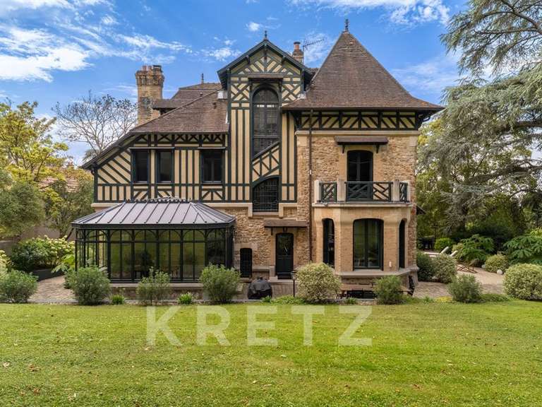 Maison Yerres - 7 chambres - 500m²