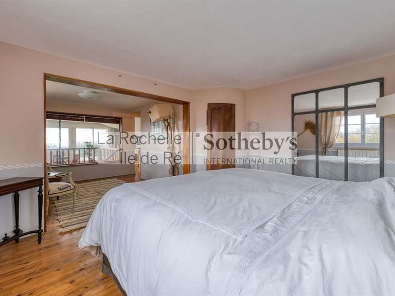 Propriété Yves - 4 chambres - 270m²