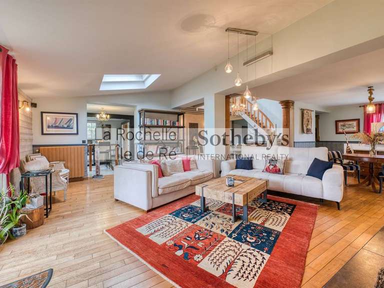 Propriété Yves - 4 chambres - 270m²