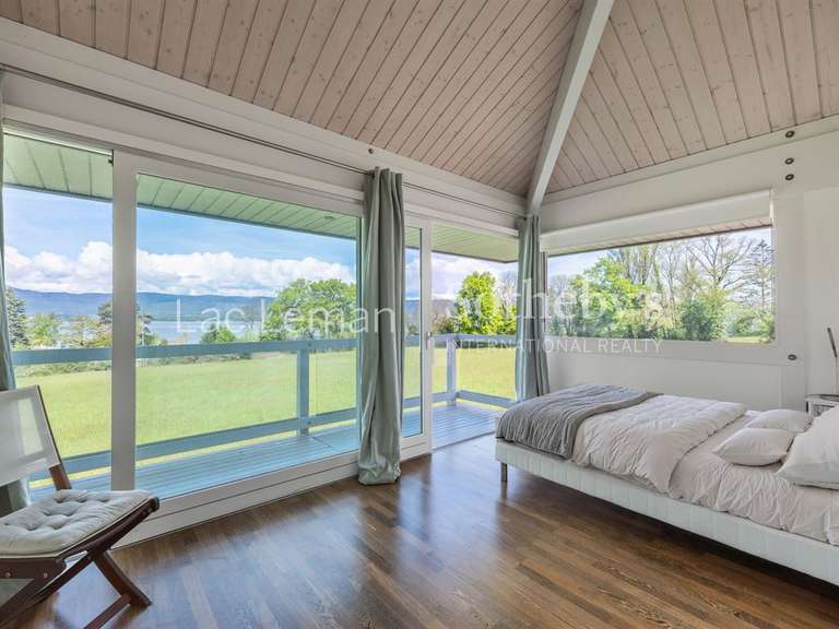 House Yvoire - 4 bedrooms - 257m²