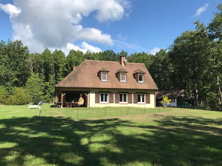 Maison Yvoy-le-Marron - 7 chambres - 248m²