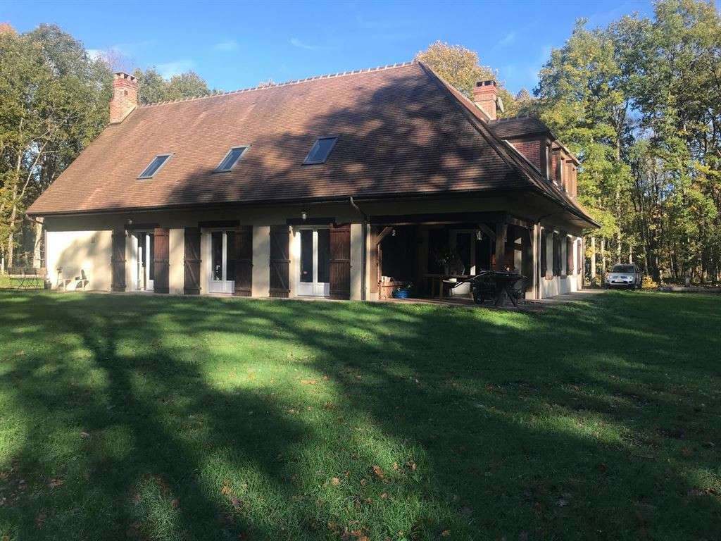 House Yvoy-le-Marron