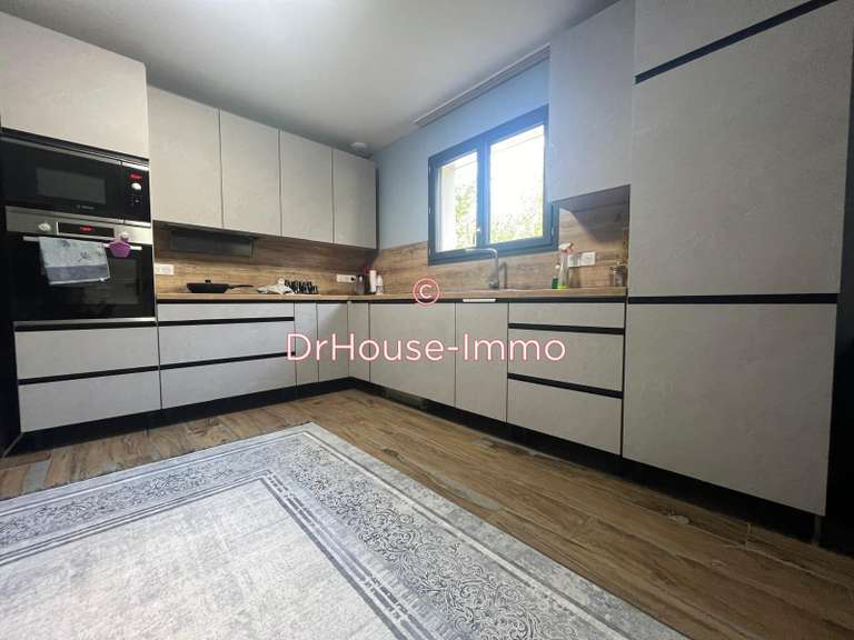 Villa Yvrac - 5 chambres - 173m²