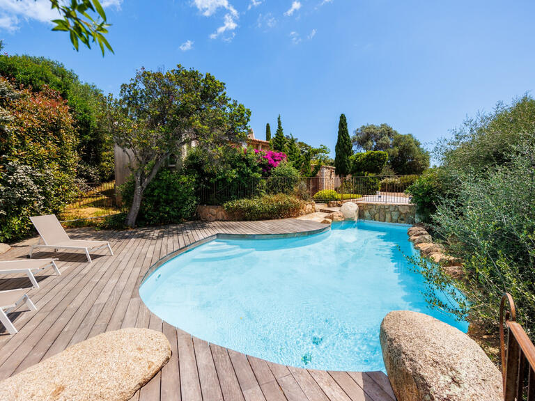 House Zonza - 4 bedrooms - 6m²