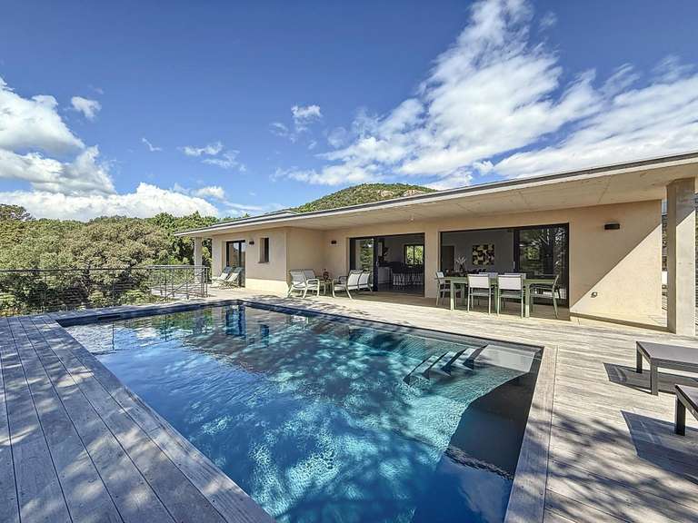 Maison Zonza - 4 chambres - 206m²