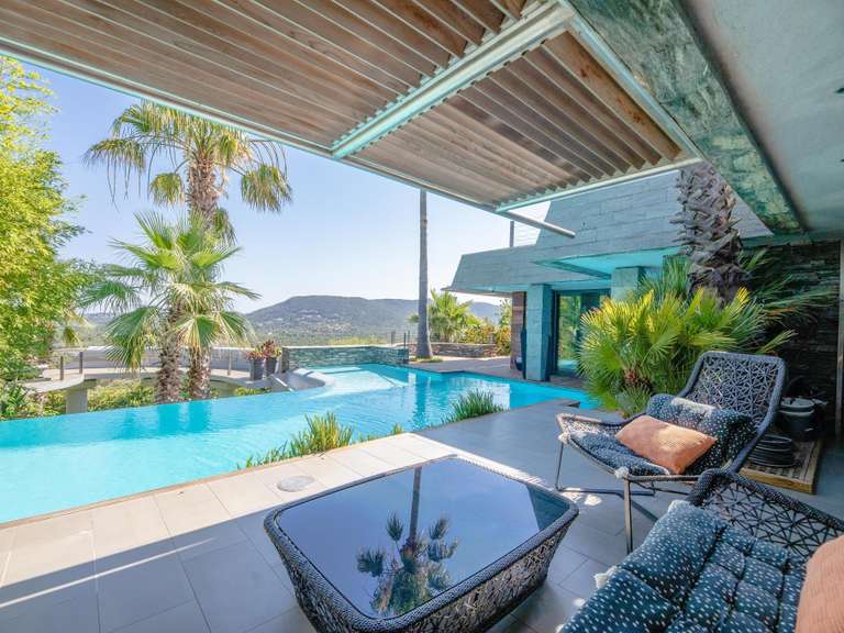 Maison Zonza - 6 chambres - 420m²