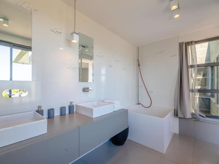 Maison Zonza - 6 chambres - 420m²