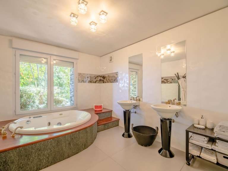 Maison Zonza - 6 chambres - 420m²