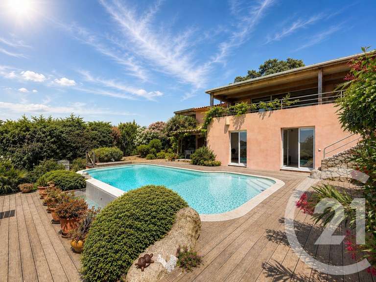 Maison Zonza - 4 chambres - 180m²