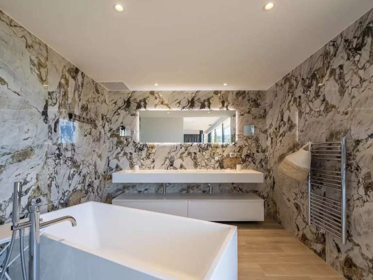 Villa Zonza - 7 bedrooms - 2000m²
