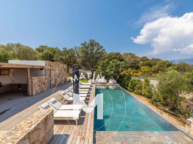 Villa Zonza - 5 bedrooms - 320m²