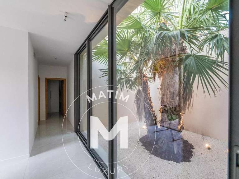 Villa Zonza - 5 bedrooms - 320m²